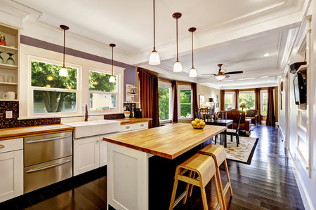 Historic Homes, Modern Kitchens: Blending Old and New in the UK