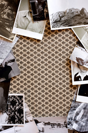Bold Prints Versus Subdued Hues: Navigating British Tastes in Wallpaper Textures