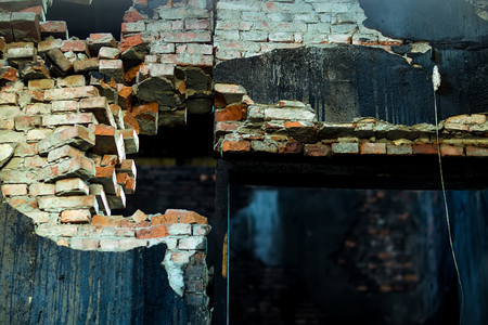 From Industrial to Rustic: The Versatility of Exposed Brick Walls in British Design