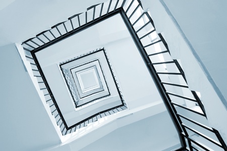 Fool the Eye: Optical Illusions Using Light and Mirrors in Victorian Terraces