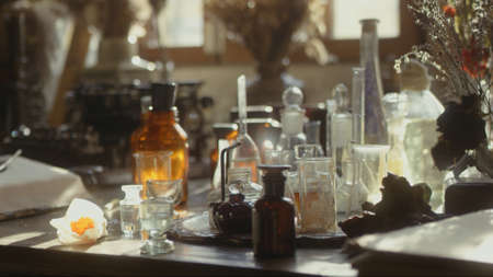 A Guide to British Artisan Candle Makers and Home Perfumeries